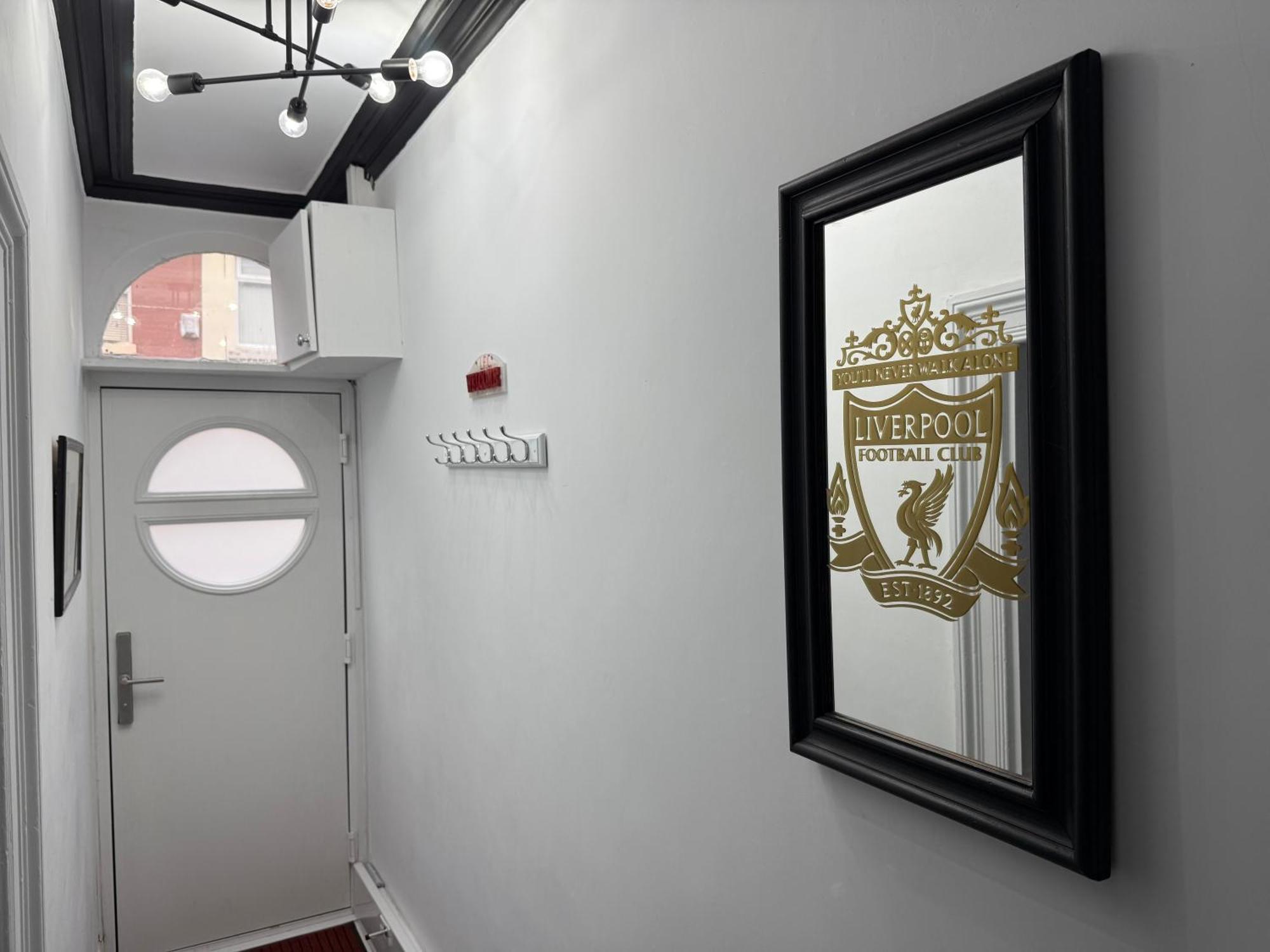 Anfield Abode - Entire Lfc Themed House Villa Liverpool Luaran gambar